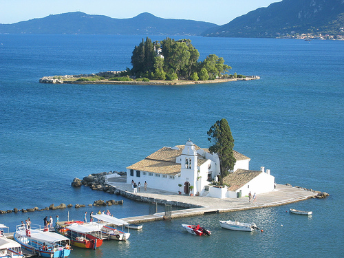 MONASTERIO CORFU BLANCO CRUCEROS CORFU EXCURSIONES CORFU